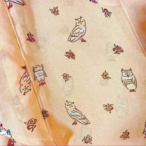 Torrid Mauve “Owl” Print V-Neck Cap Sleeve Chiffon Peplum Peasant Top Size 14/16 - Picture 7 of 12